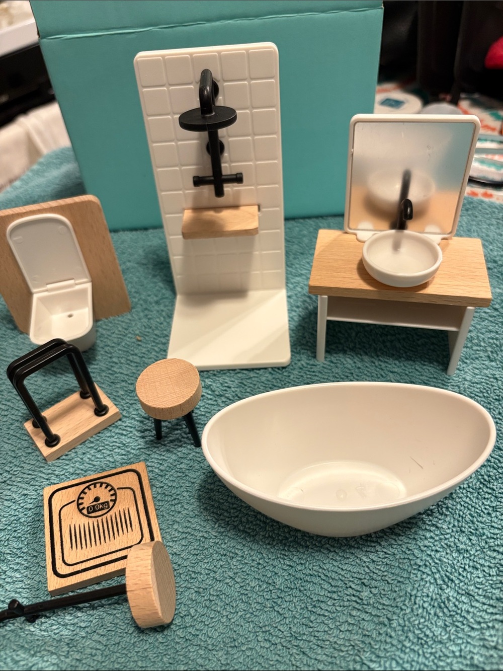 Miniature Bathroom Dollhouse Set - White and Natural Wood new in package